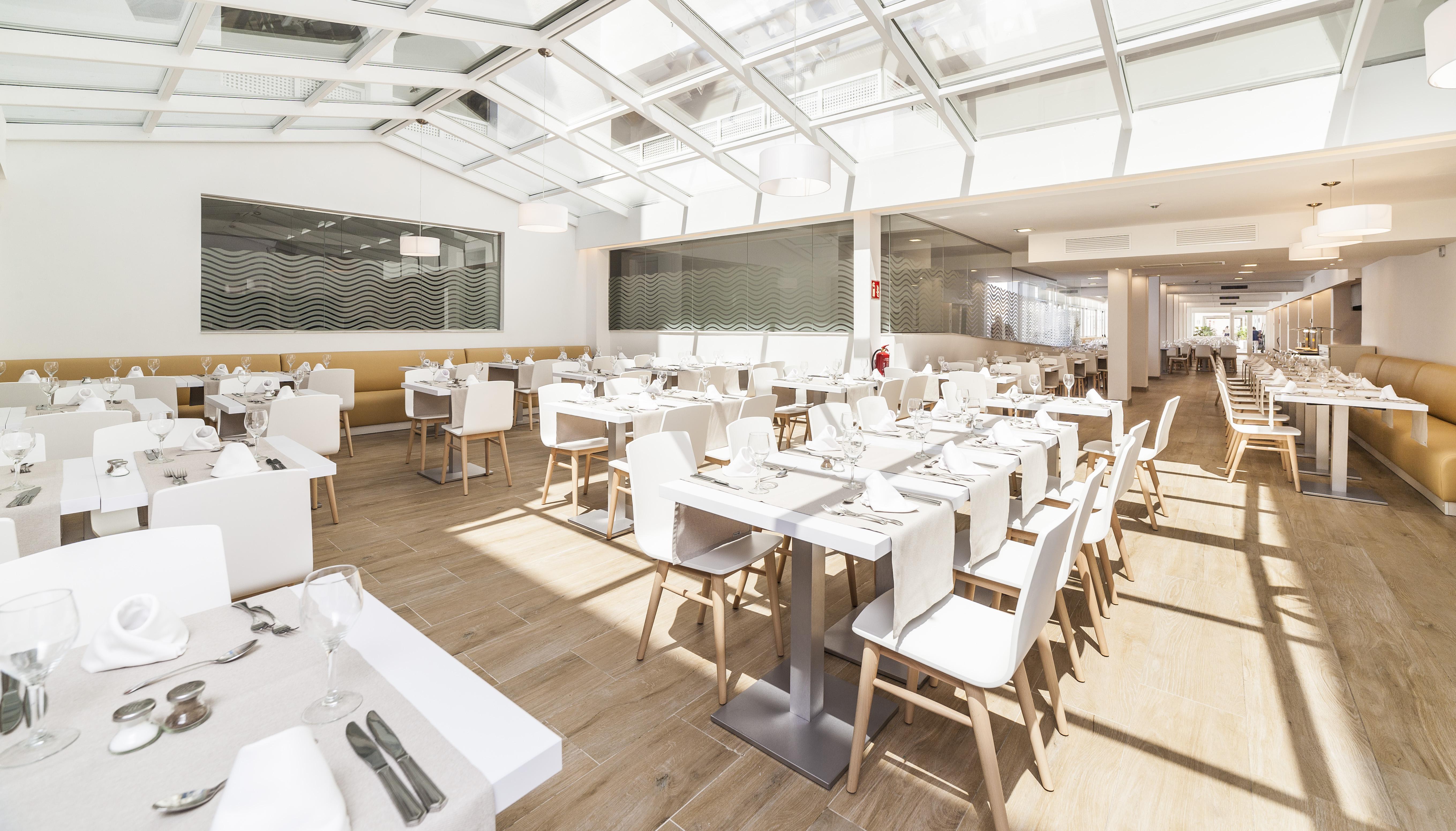 Apart-hotel Globales Lord Nelson (adults Only) 3*
